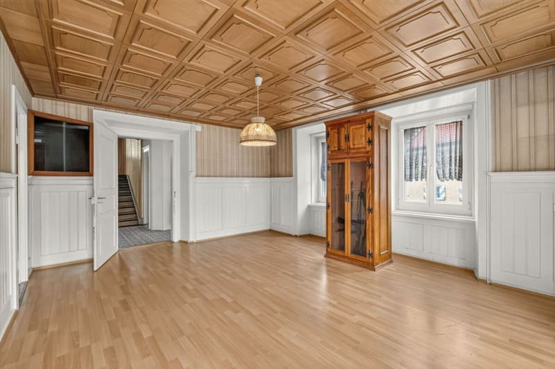 Das Raumwunder im Taminatal: 9-Zimmer Haus mit viel Potenzial (4)