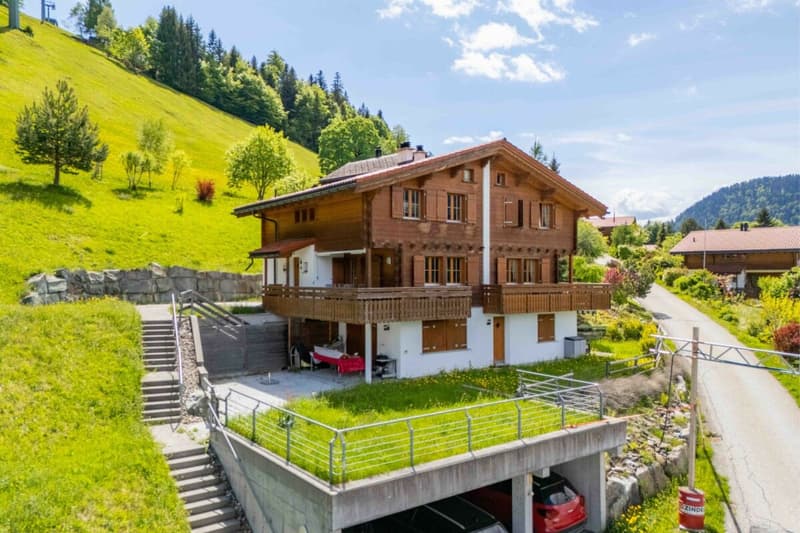 4.5 Zimmer Ferienwohnung mitten im Ski- und Wandergebiet Grüsch-Danusa (1)