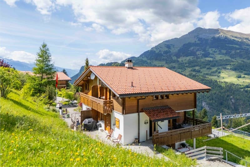 4.5 Zimmer Ferienwohnung mitten im Ski- und Wandergebiet Grüsch-Danusa (2)