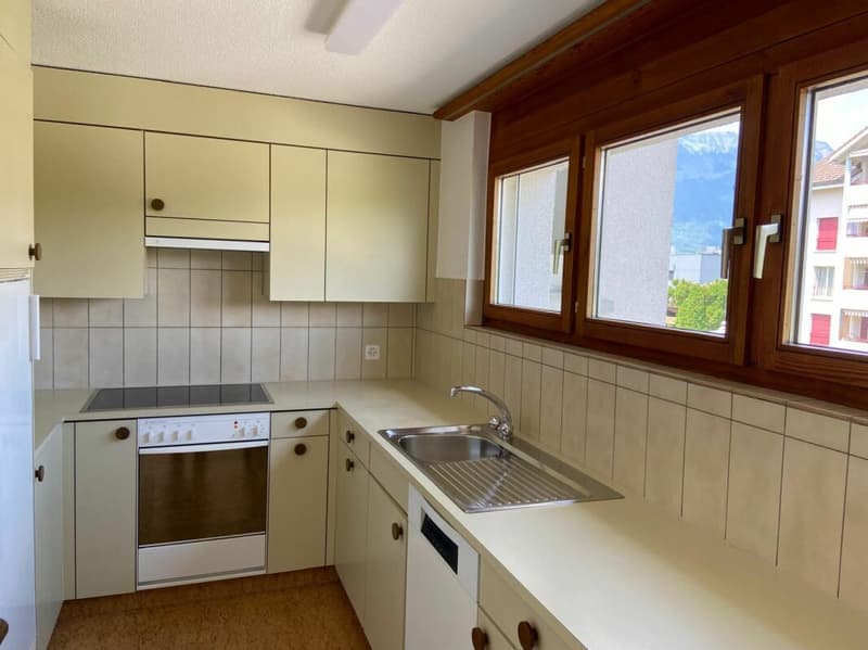 4.5-Zimmerwohnung an ruhiger und sonniger Lage (4)