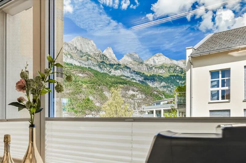 Wohnen in erster Seereihe: 4.5-Zimmerwohnung mit Seepanorama und Blick auf die Churfirsten (7)
