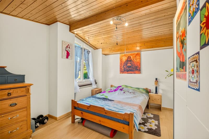 Charmante 2.5-Zimmer-Dachwohnung an ruhiger Lage - Ihr neues Zuhause wartet auf Sie! (11)