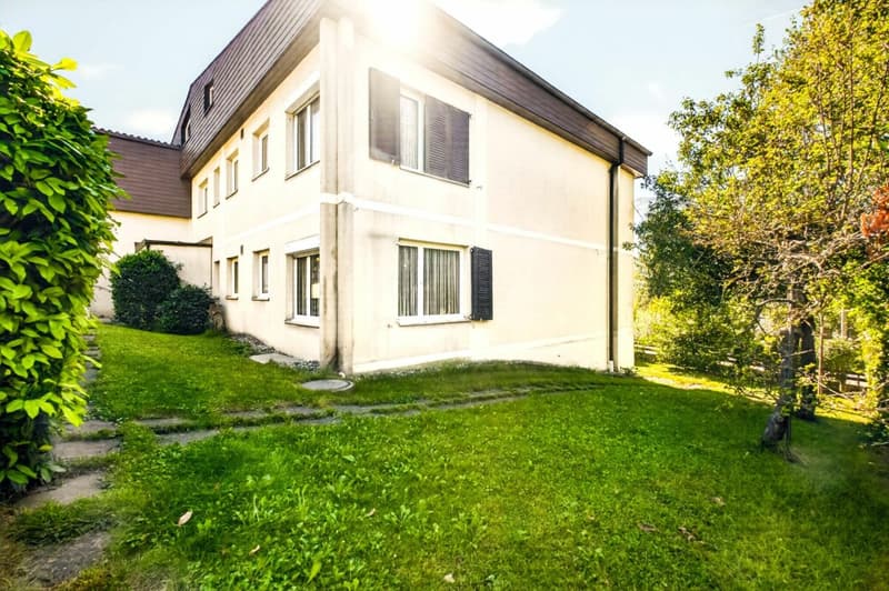 Charmante 2.5-Zimmer-Dachwohnung an ruhiger Lage - Ihr neues Zuhause wartet auf Sie! (21)