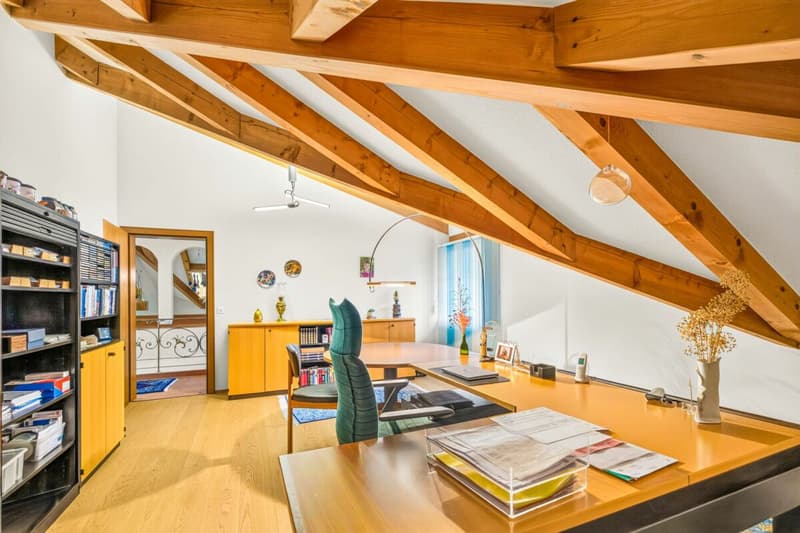 Büro OG