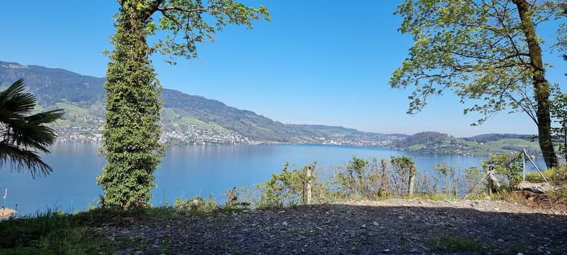 Exclusive luxurious villa in a sensational location with lake and mountain view (7)