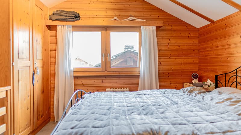 Appartement charmant dans une maison valaisanne rustique au-dessus de Visp (9)