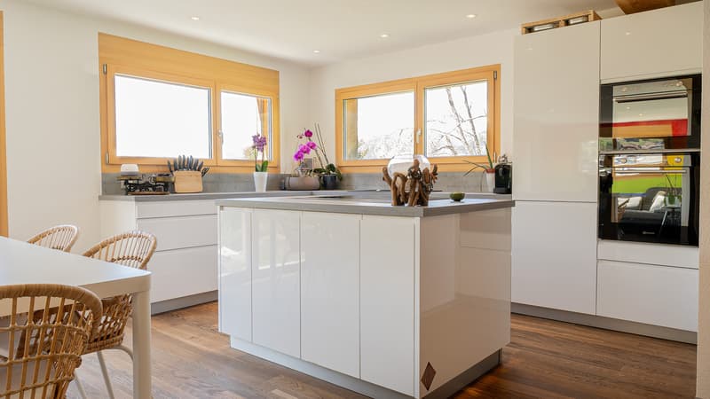 Modern 4.5-room first-floor apartment in Bürchen (7)