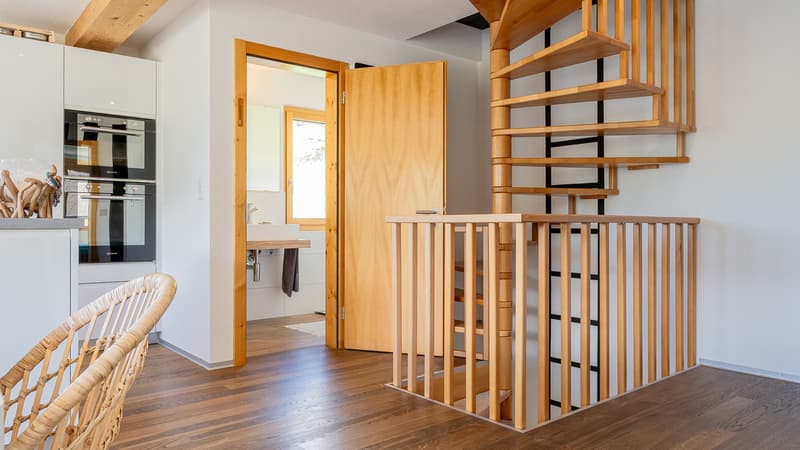Modern 4.5-room first-floor apartment in Bürchen (8)