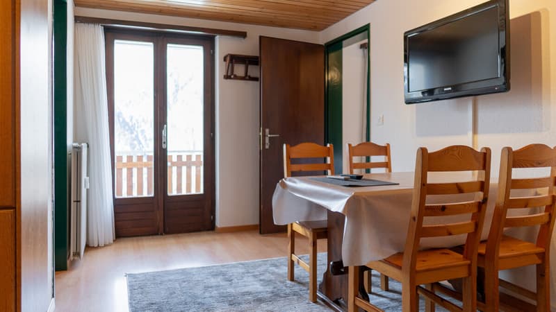 3.5-room apartment in a quiet location in the family paradise of Grächen (2)