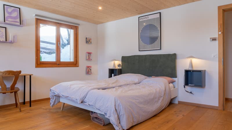 Lots of living space, sun, and views in Blitzingen (8)