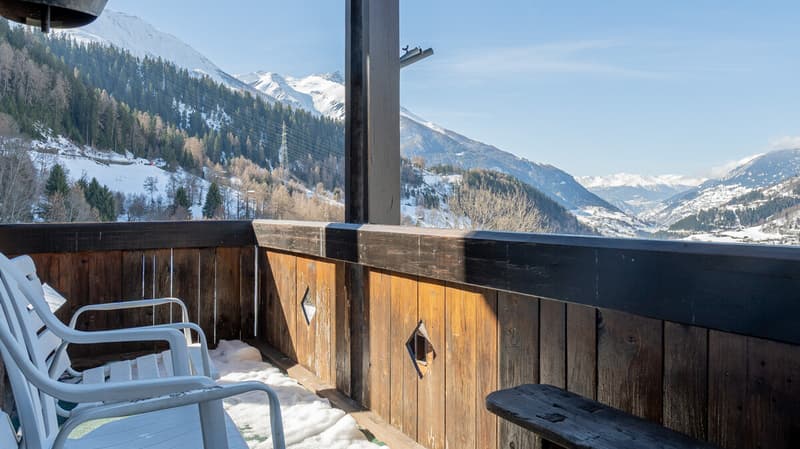 Cozy 3.5-room apartment with a wonderful view of the Valais mountains (6)