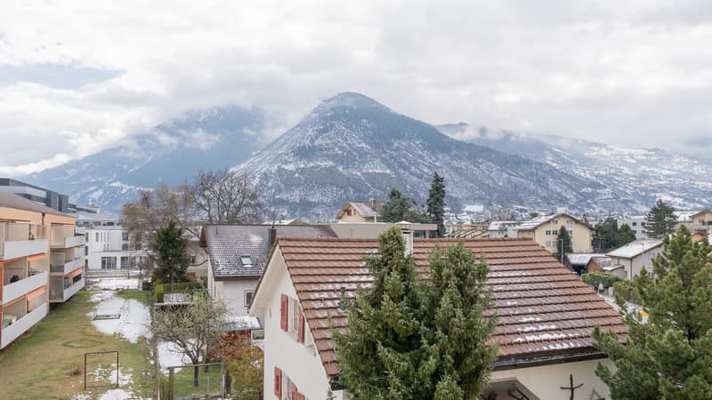 Interesting 4-room apartment in an attractive location in Visp (8)