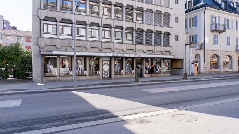 Diverse commercial property in the center of Visp (3)