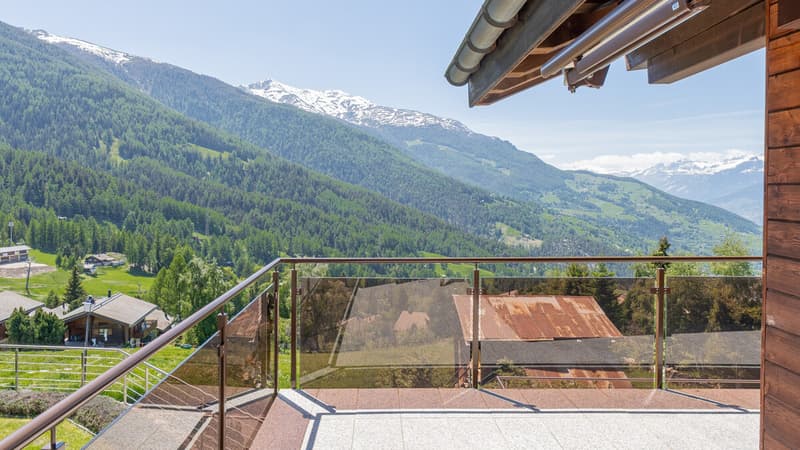 Unique Chalet in Bürchen (3)