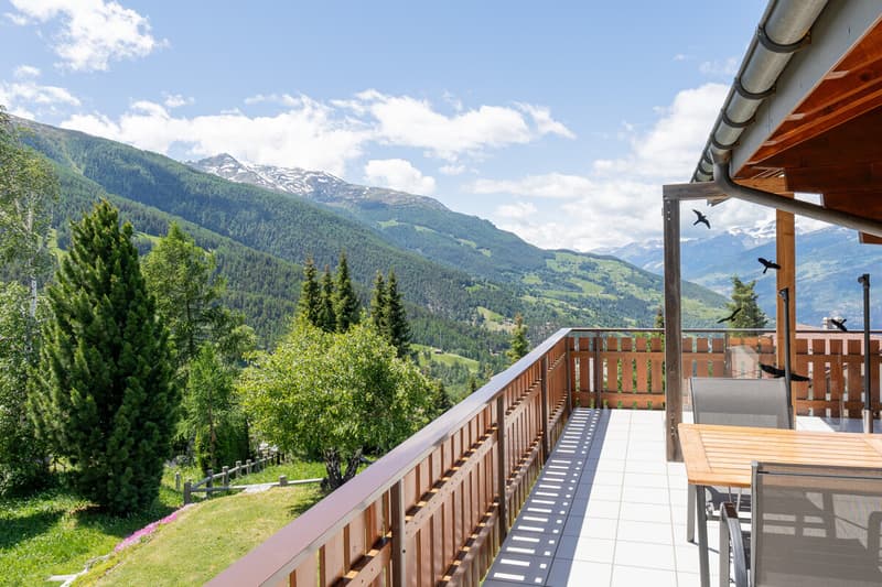 Affascinante chalet con vista panoramica a Bürchen (3)