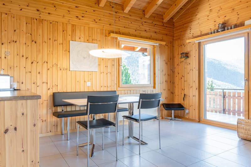 Affascinante chalet con vista panoramica a Bürchen (11)