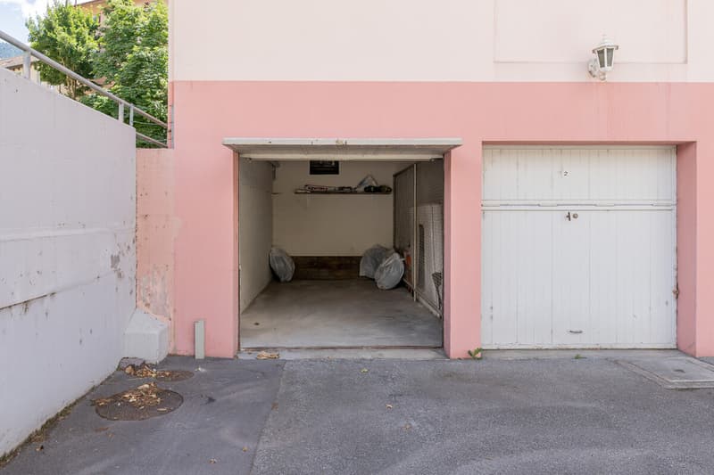 Aussenbereich: Garagenobxen