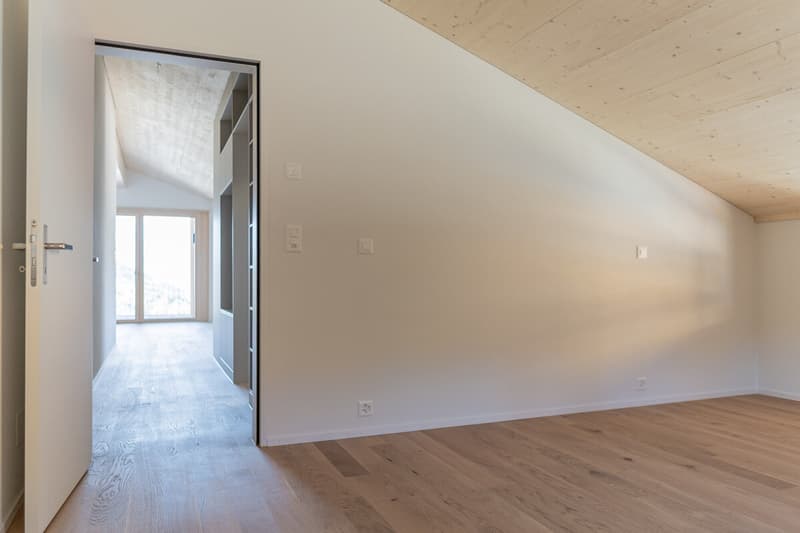 4.5-Zimmer-Dachgeschosswohnung (Zweitwohnung) im Neubau Hasol in Bürch (8)