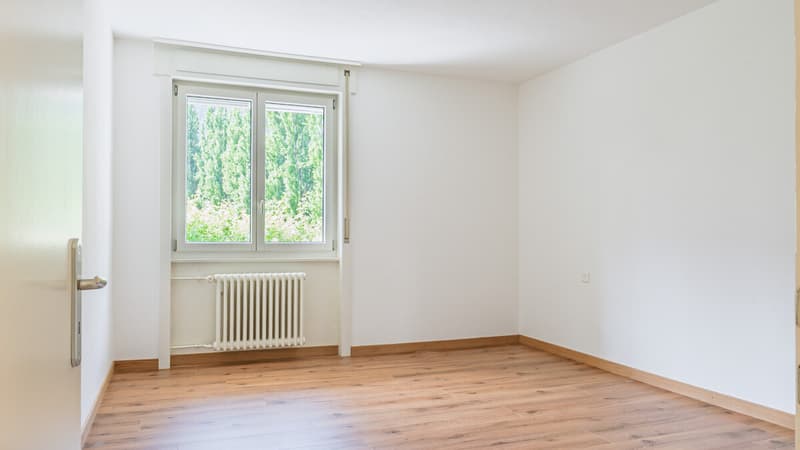 Appartement de 4,5 pièces avec vue panoramique sur le Schlossgarten de Brig (7)