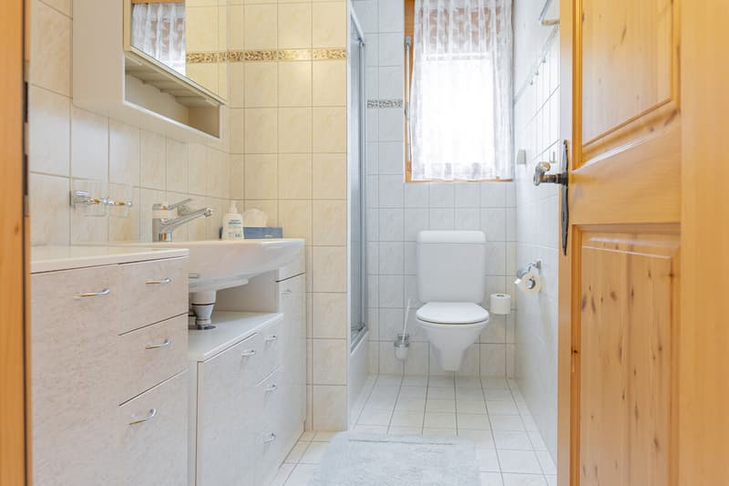 Charmante 2.5-Zimmerwohnung mit traumhafter Aussicht in Ulrichen (11)