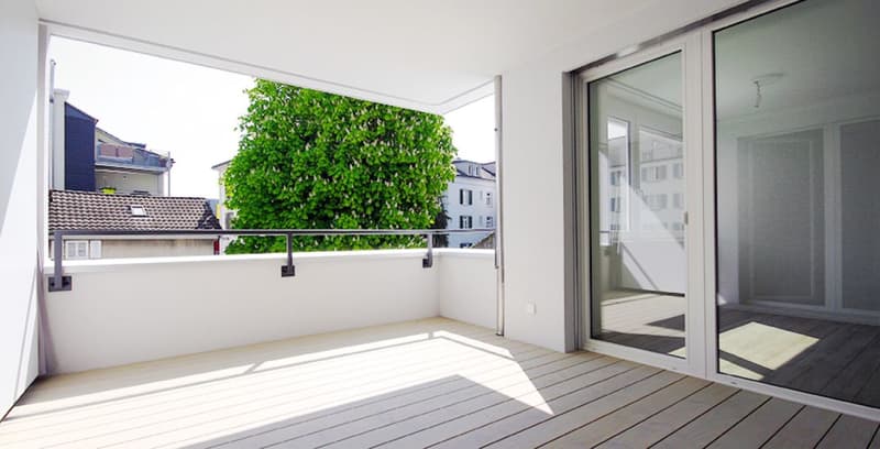 Living in the center - stylish city apartment (2)