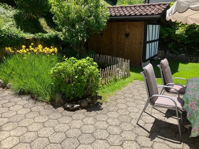 Spacious 6.5-room semi-detached house in an idyllic location in Emmetten (5)