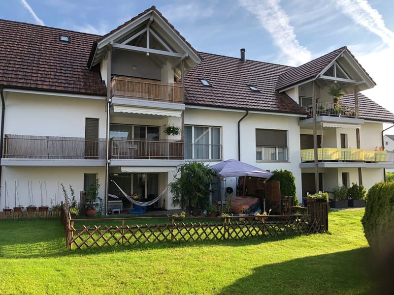 Charmante 5.5-Zimmer-Maisonette-Wohnung in Auw – Sofort verfügbar! (1)