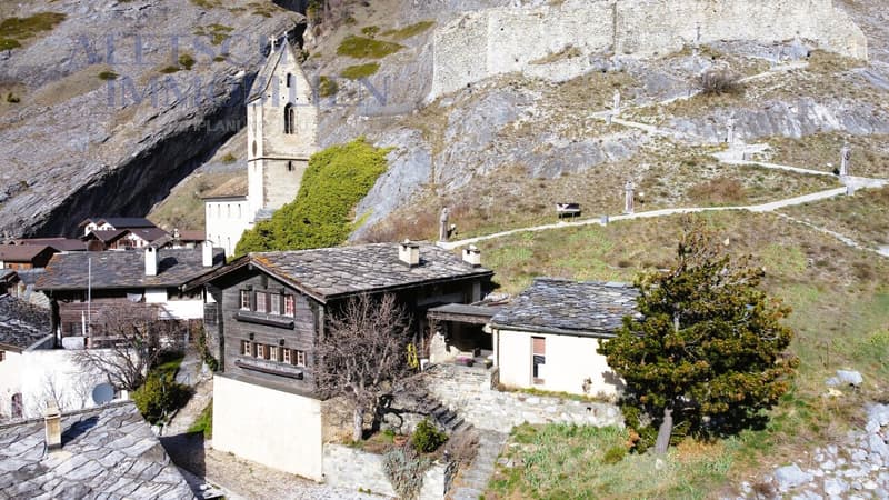 zu verkaufen, Einfamilienhaus in Niedergesteln / VS (1)