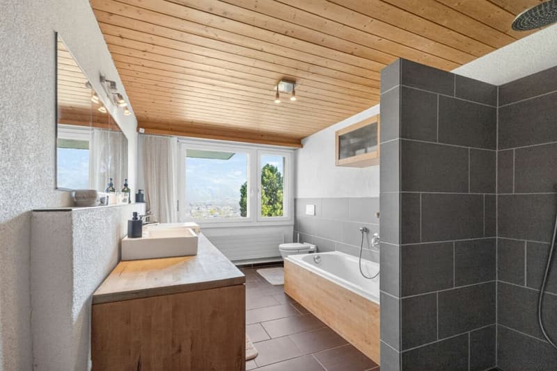 Maison individuelle avec annexe dans un lieu idyllique avec une vue magnifique - RÉSERVÉ (10)