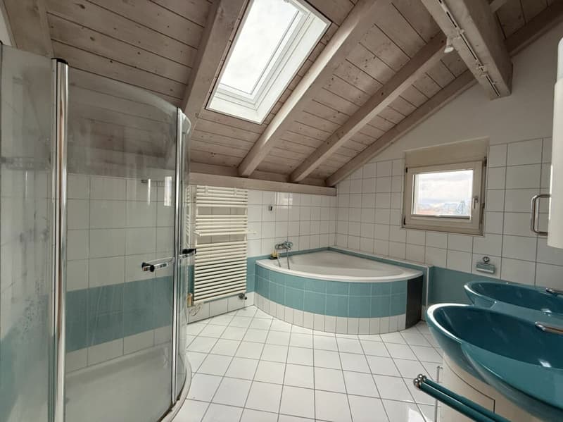 Appartement spacieux 3,5 pièces sous les toits au centre de Buchs-Räfis (7)