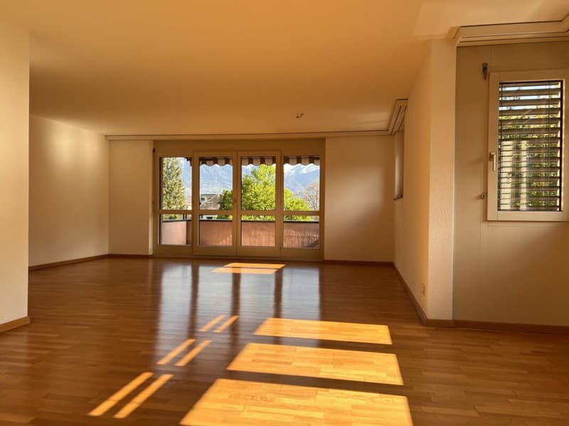 attraktive 3.5-Zimmer-Wohnung im Zentrum von Buchs (2)
