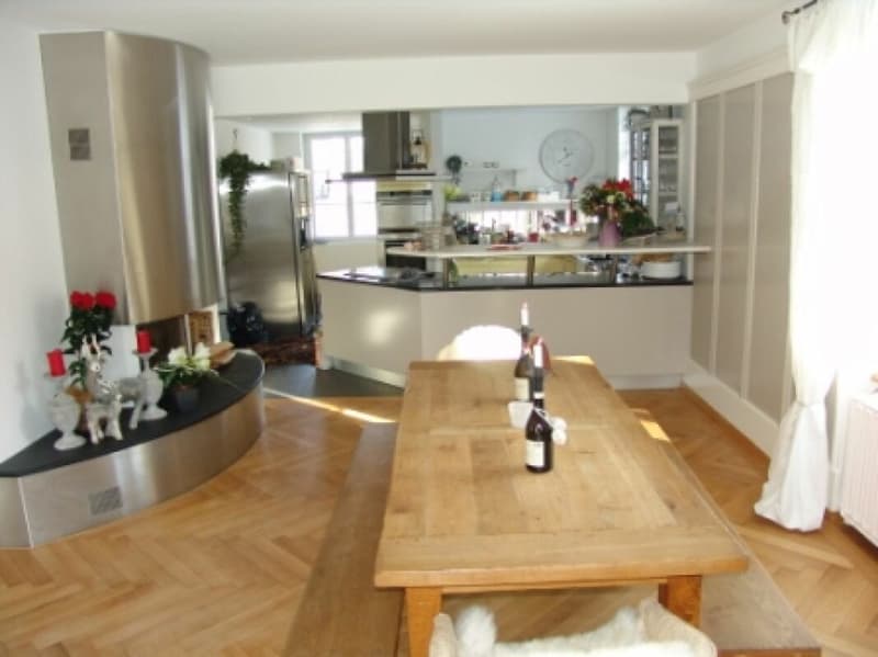 Representative Bernese country house villa (11)