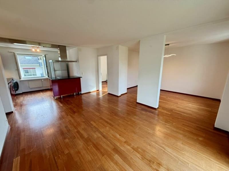 helle 3.5-Zimmer Eigentumswohnung (3)