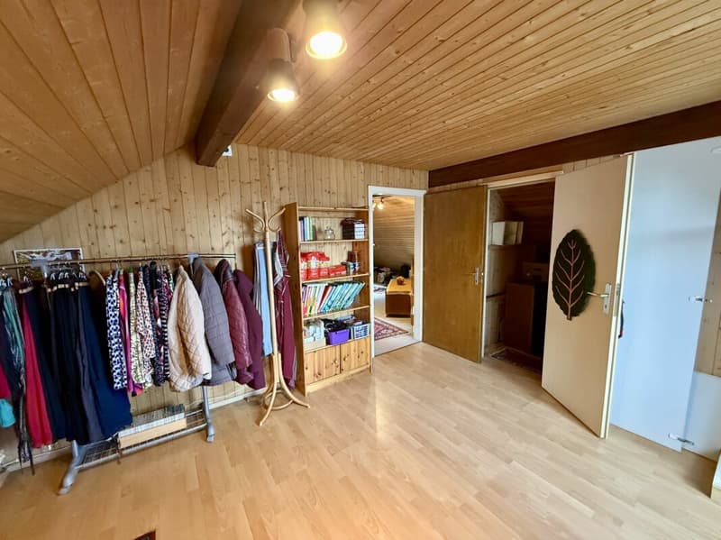 Freistehendes 5-Zimmer Einfamilienhaus (15)