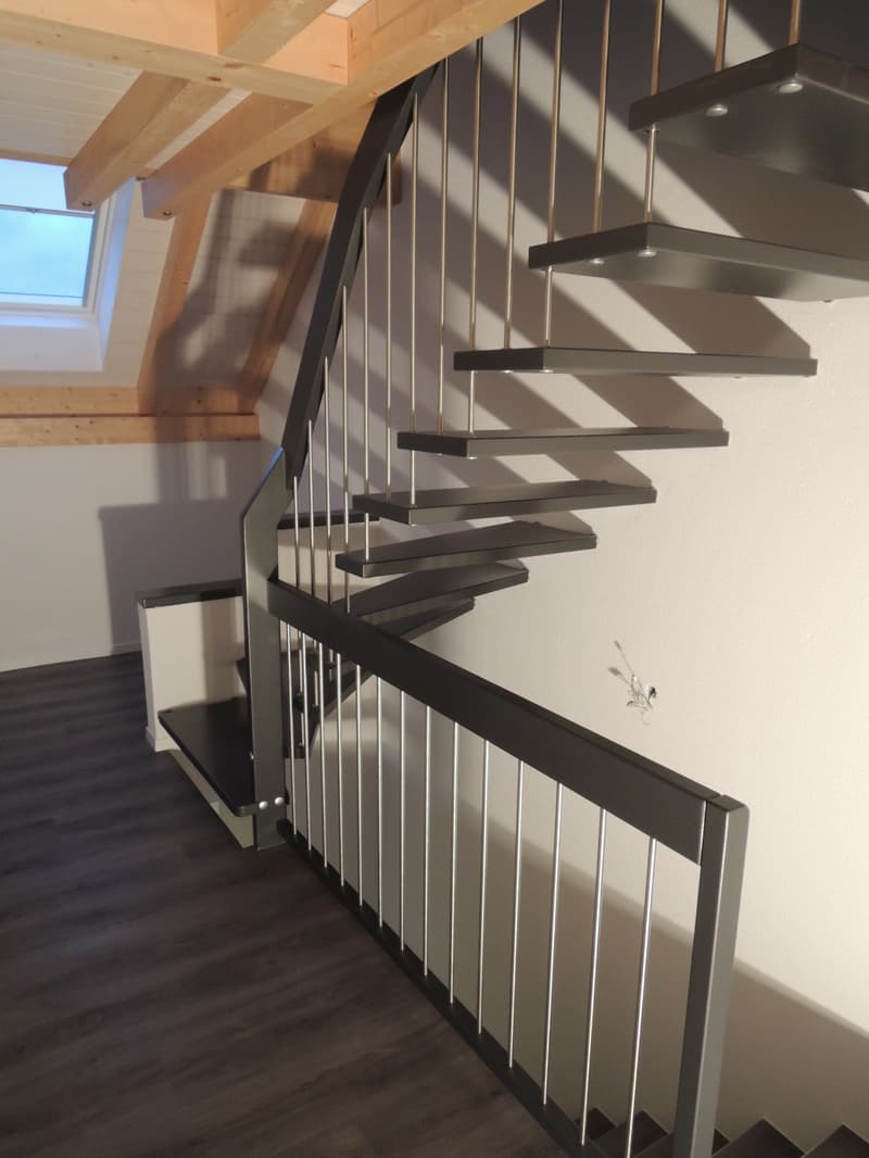 Treppe zu DG