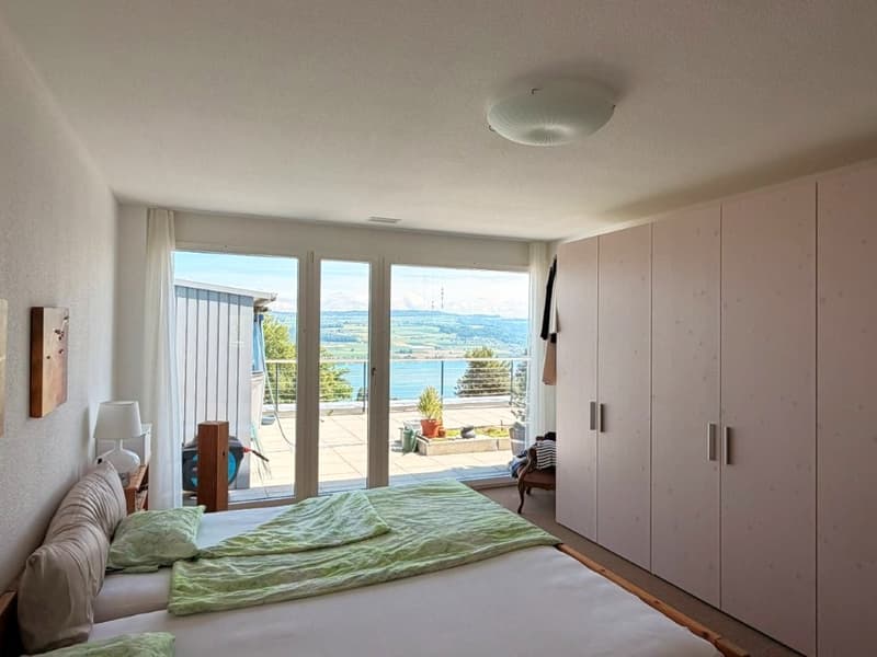 Appartement de terrasse exclusif de 5,5 pièces avec vue imprenable sur le lac et les montagnes (12)