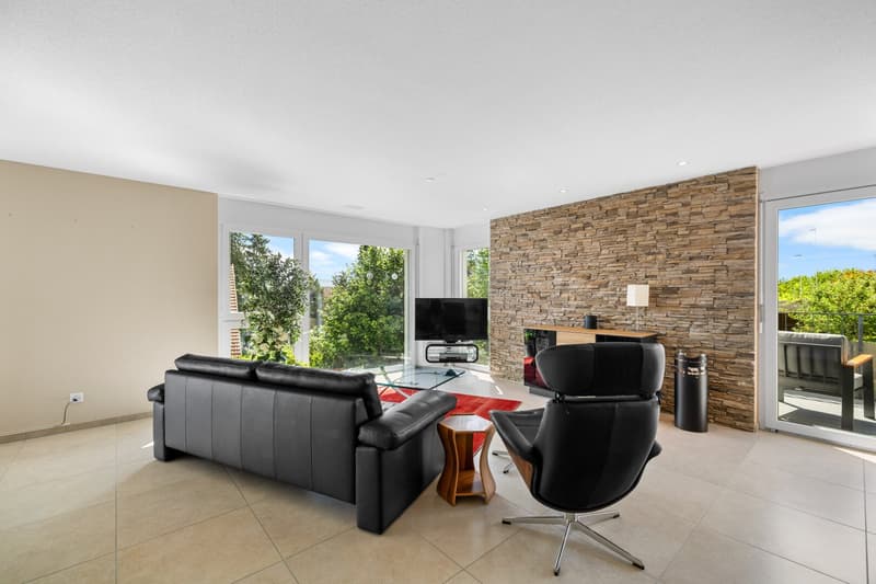 Spacious 4.5-room apartment by Lake Hallwil (2)