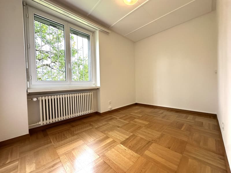 Appartement attractif de 3,5 pièces avec jardin d'hiver, calme et bien situé (3)