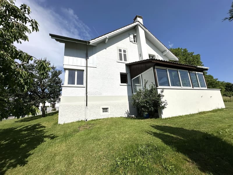 Appartement attractif de 3,5 pièces avec jardin d'hiver, calme et bien situé (10)