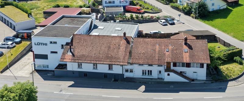 Refined workshop, office, and storage spaces – approx. 1,000 m² (2)