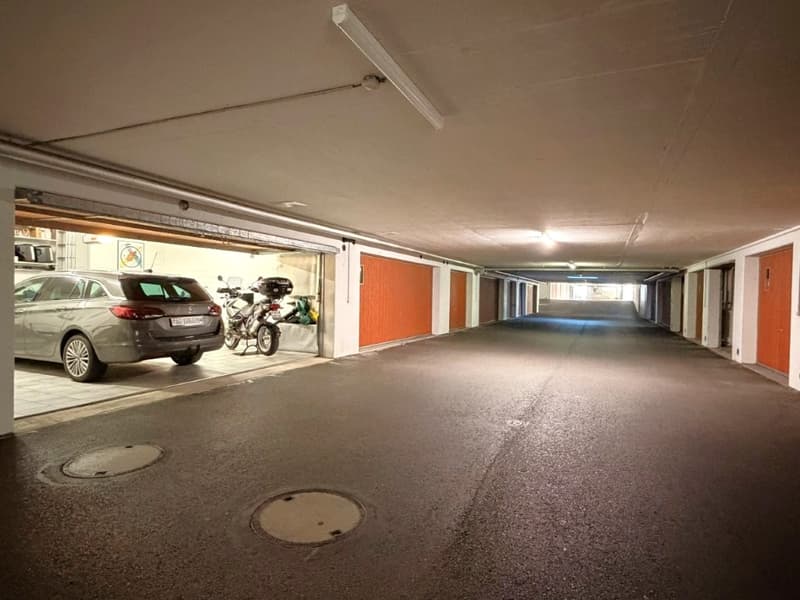 Gepflegte 4.5-Zimmer-Wohnung mit Weitblick, Abendsonne und grosser Doppelgarage (15)