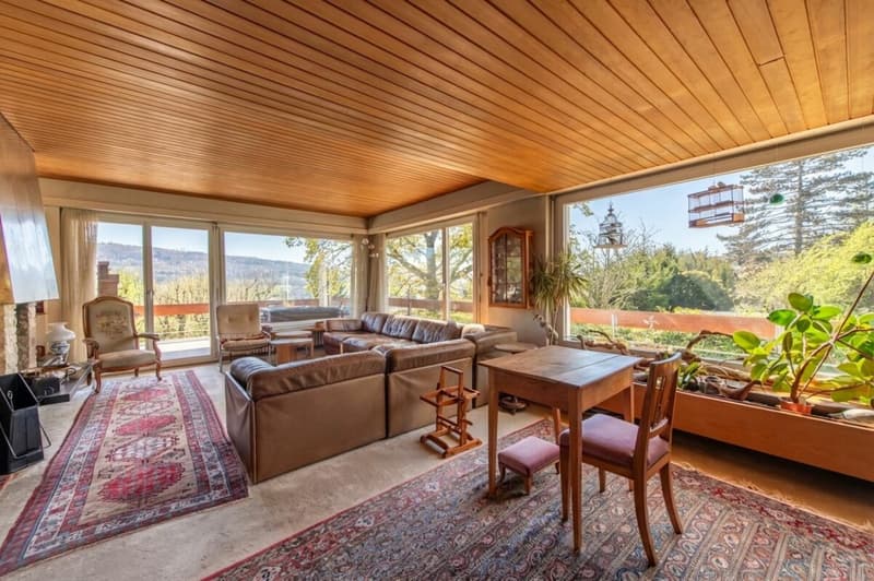 Vue panoramique, 1'795 m² de terrain & maison unifamiliale de 7,5 pièces avec un potentiel exceptionnel (2)
