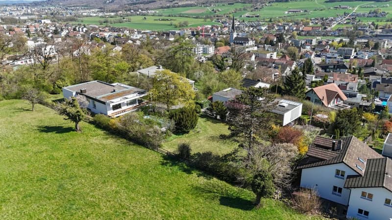 Vue panoramique, 1'795 m² de terrain & maison unifamiliale de 7,5 pièces avec un potentiel exceptionnel (25)