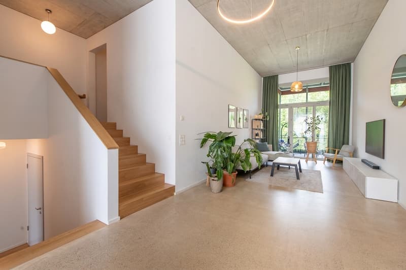 Habiter sur plusieurs niveaux - Appartement attractif de 5,5 pièces avec balcon (1)