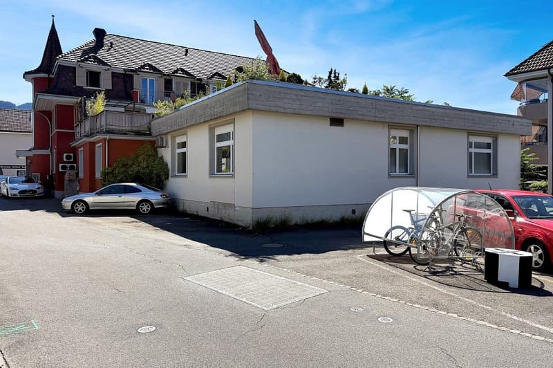 Rental property in prime location in Thun, combining living and commerce perfectly (5)