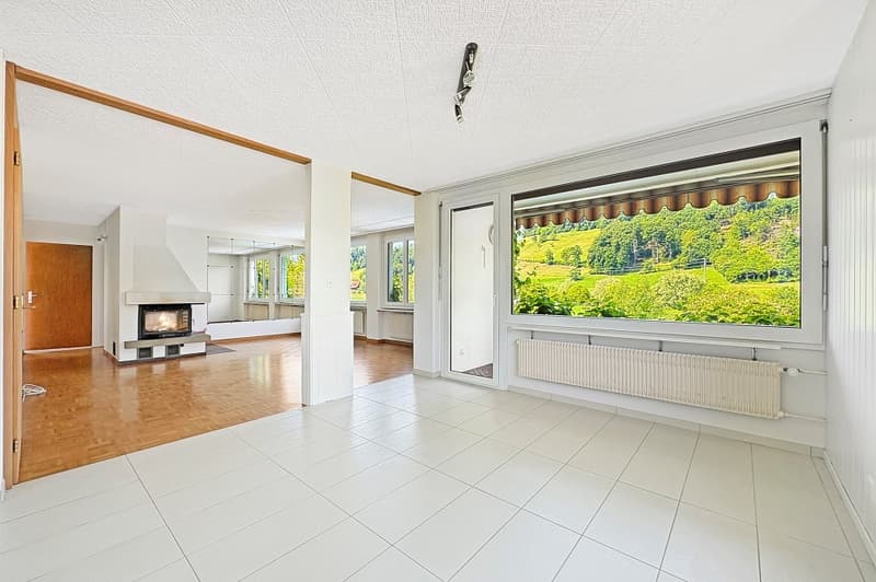 Two-family house with pool and dreamy garden on the Worble (8)