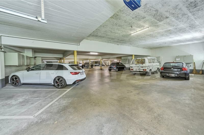 Rare investment opportunity: parking garage with 31 parking spaces (3)