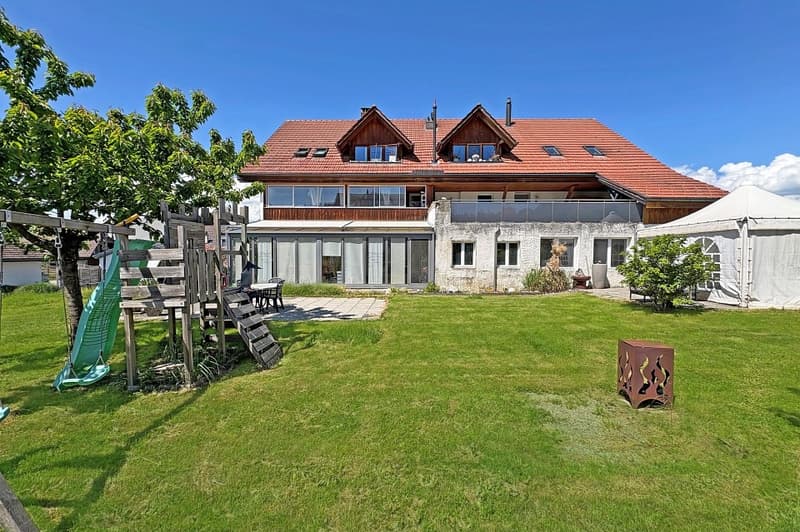 Superbe maison pour plusieurs générations (2)