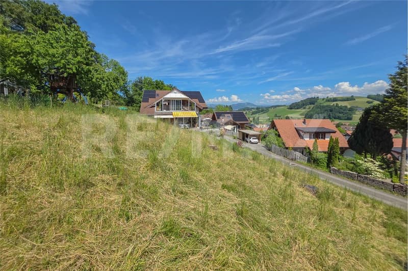 Building land in an exclusive panoramic location in Wattenwil (9)