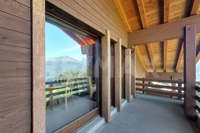 Un emplacement de loge dans les Alpes suisses (7)